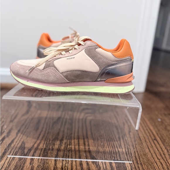 Hoff Shoes - Hoff Women’s City Casual Sneaker Earth tone with Silver Peach Accent Size 8